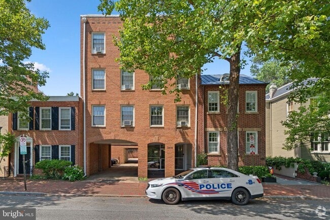 Building Photo - 2515 P St NW Unit 204 Rental