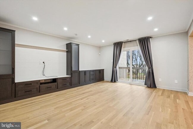 Photo - 42 Golf Club Dr