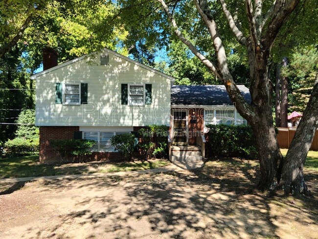 Photo - 8010 Sycamore Ln