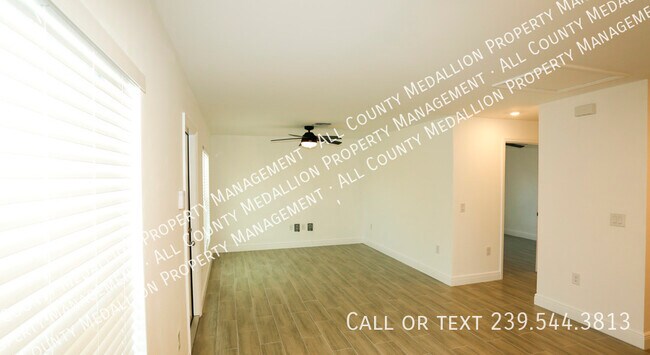 Photo - 915 Graystone Ave