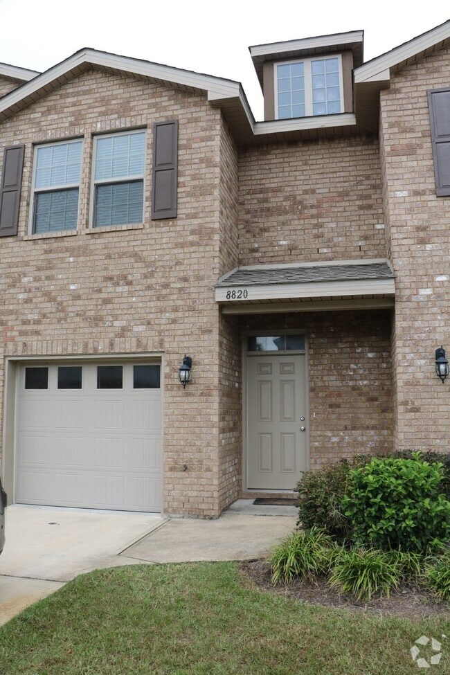 Building Photo - 8820 Little Cormorant Ln Rental