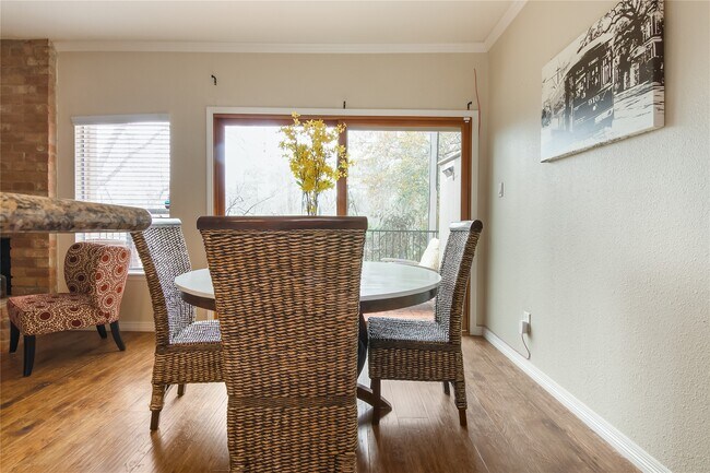Photo - 1802 Stoney Brook Dr Unit 104