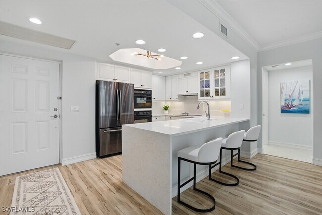 Building Photo - 2728 Tiburon Blvd E Unit A-104