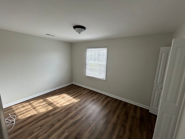 Photo - 426 Walnut Ave SE Unit D