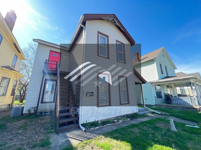 Photo - 224 Baltimore St Unit B