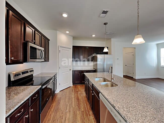 Photo - 181 Rivulet Dr