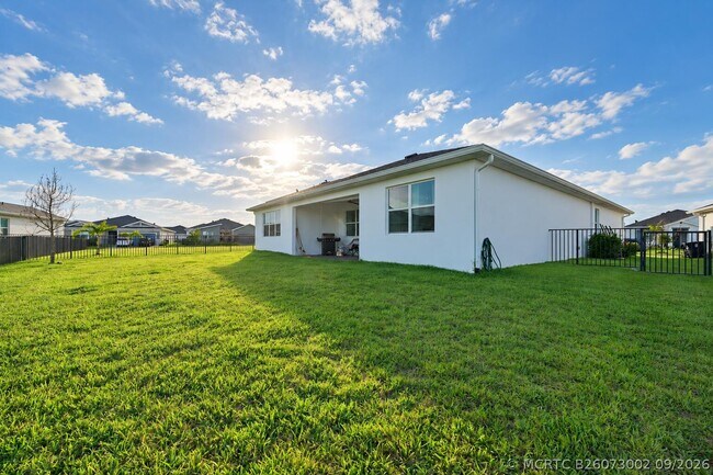 Photo - 14252 Murney Wy