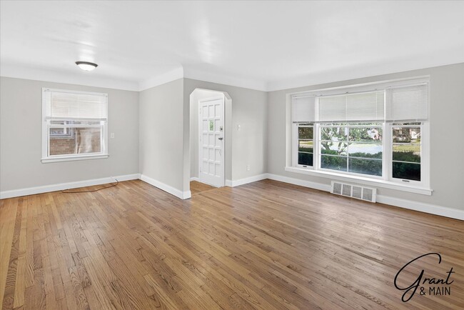 Photo - $1,350 - 3 Bed / 1 Bath  Home