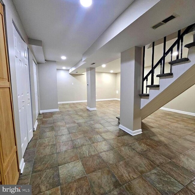 Photo - 6010 Reed St