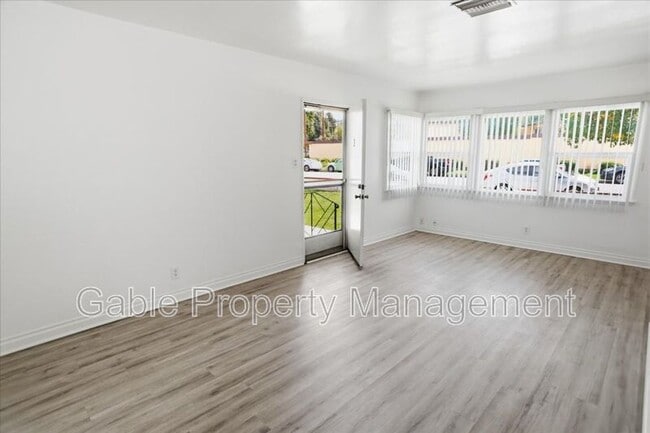 Photo - 22915 9th St Unit #3