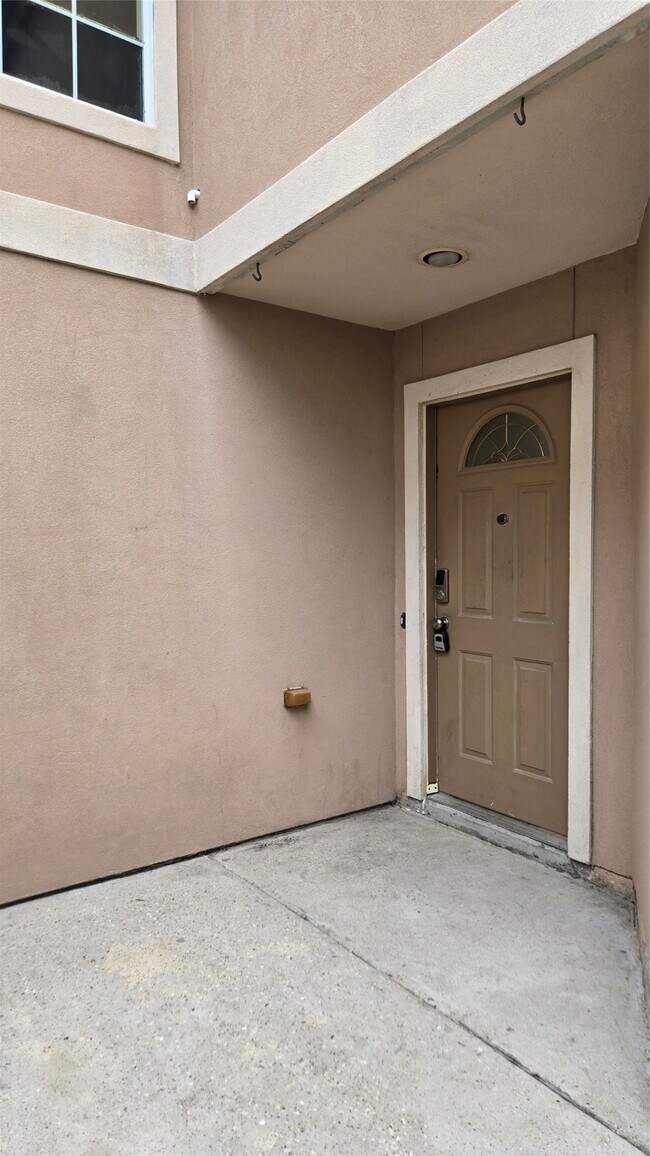 Photo - 11510 Palmsprings Dr