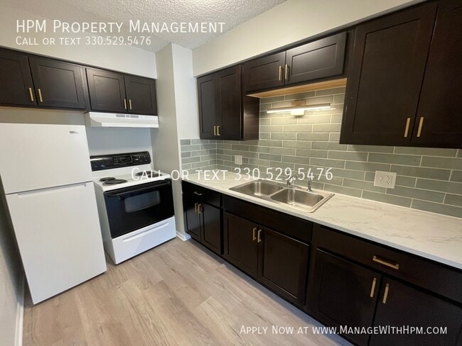 Photo - 1017 Howe Ave Unidad 22