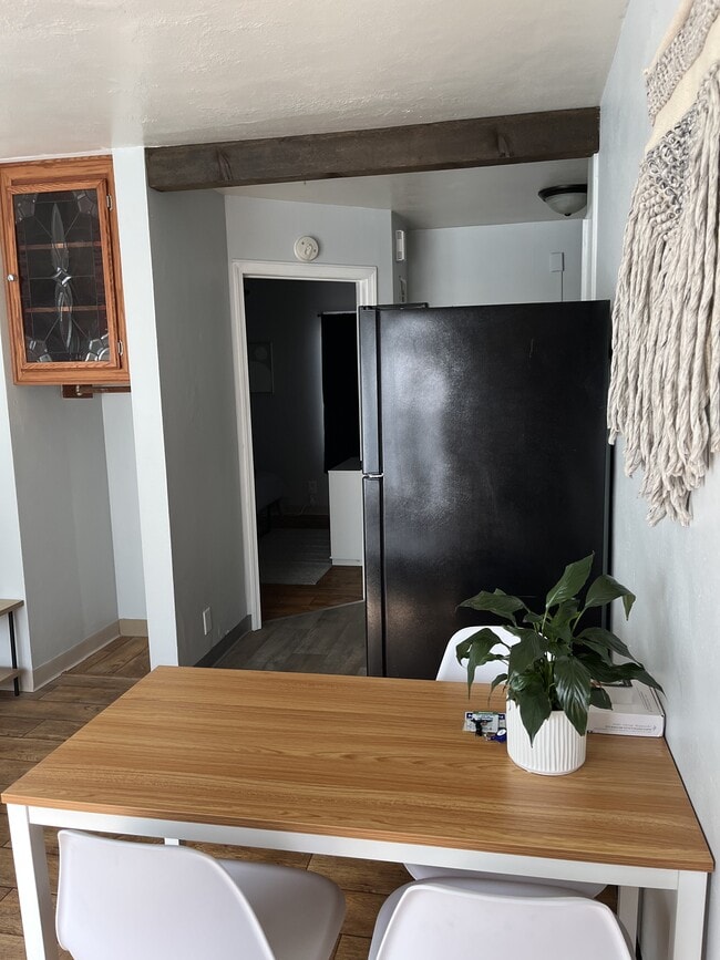 Photo - 2420 11th Ave SE