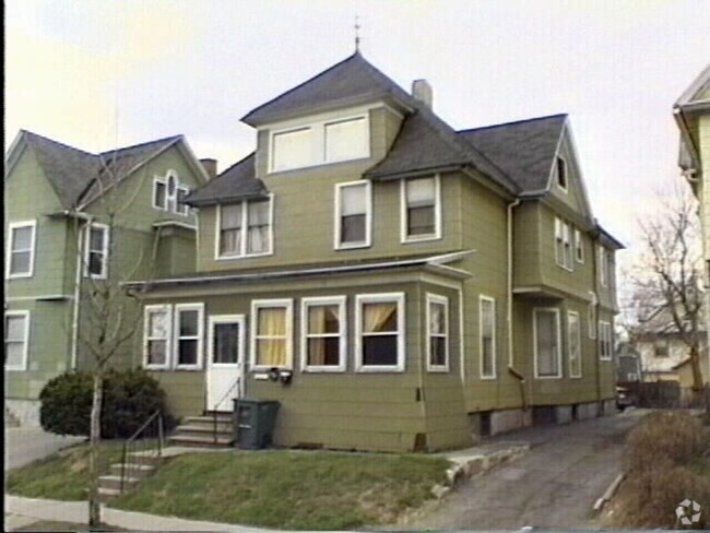 Building Photo - Emerson St.4 Unit #1/Front Rental
