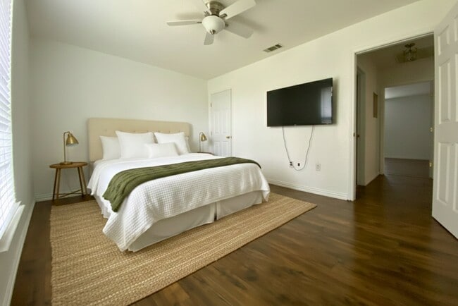 Building Photo - 953 Co Rd 3351