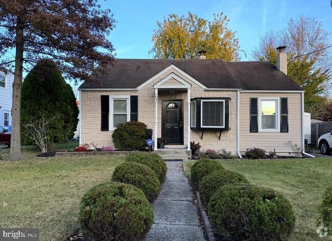 Building Photo - 103 Philmar Ave Rental