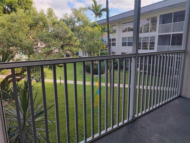 Photo - 4025 N Federal Hwy Unit 219C