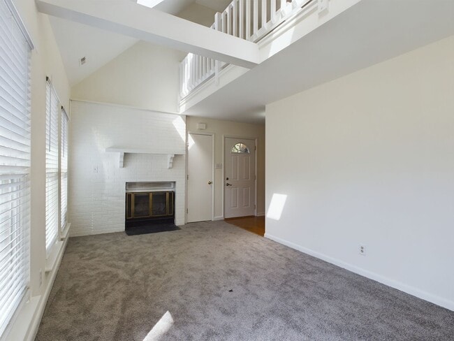 Photo - 8440 Scottingham Dr