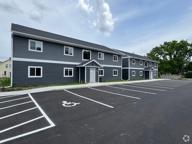 Building Photo - 520 6th St Rental