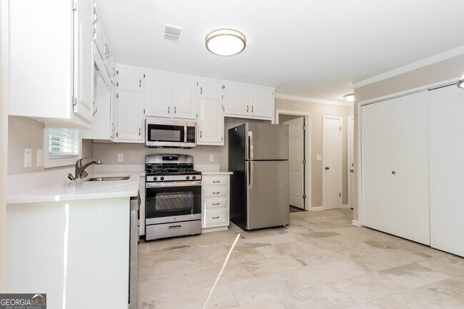 Photo - 120 Middling Ln