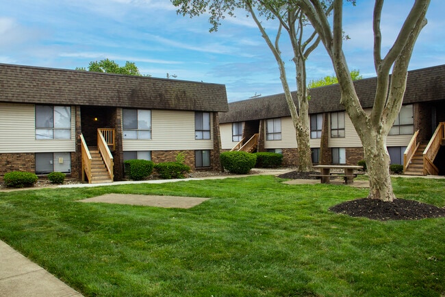 Moonglow Apartments