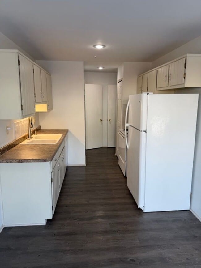 Photo - 2 BED - 1.5 BATH CANTON CONDO -----NORTHWIND