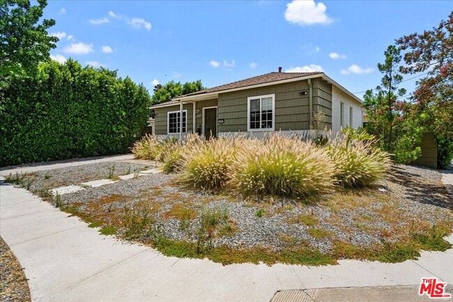 Photo - 17512 Bullock St