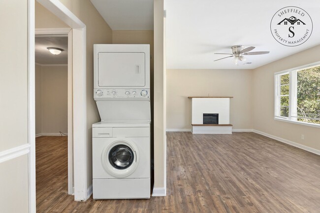 Photo - 5625 Morris Ave