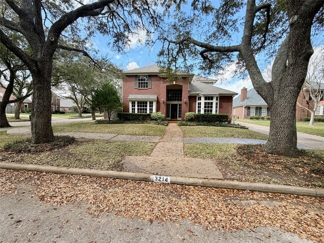 Photo - 3214 Explorer Cove