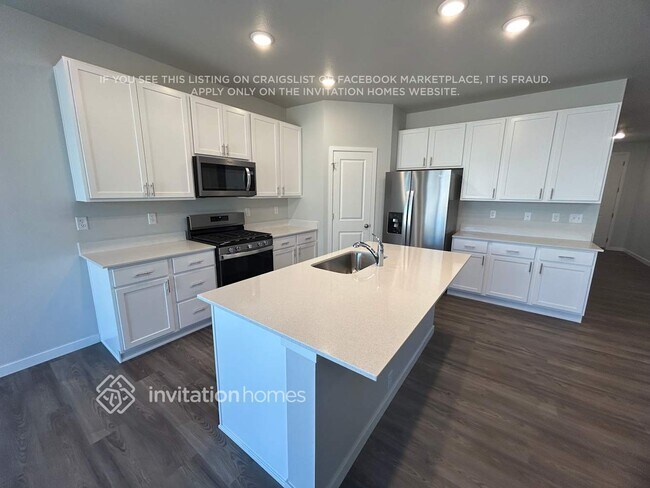 Photo - 4419 Shivaree St