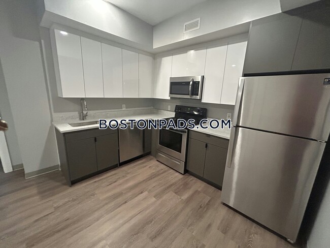 Photo - 100 Hemenway St Apartment Unit 305