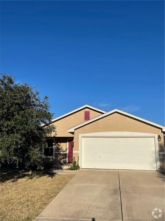 Building Photo - 1002 Terrace Dr Rental