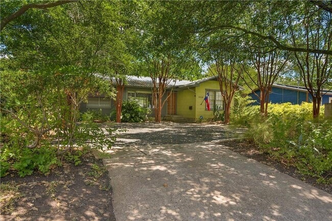 Photo - 1910 Cullen Ave