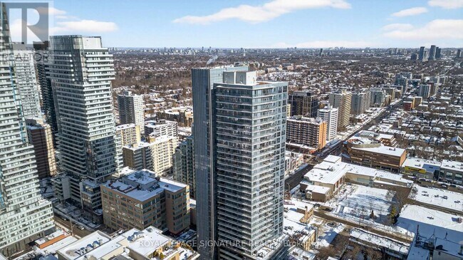 Photo - 125 Redpath Ave Unité 315