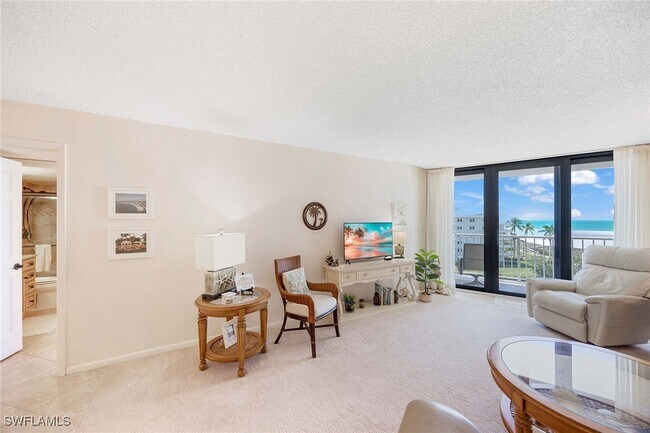 Photo - 260 Seaview Ct Unit 604