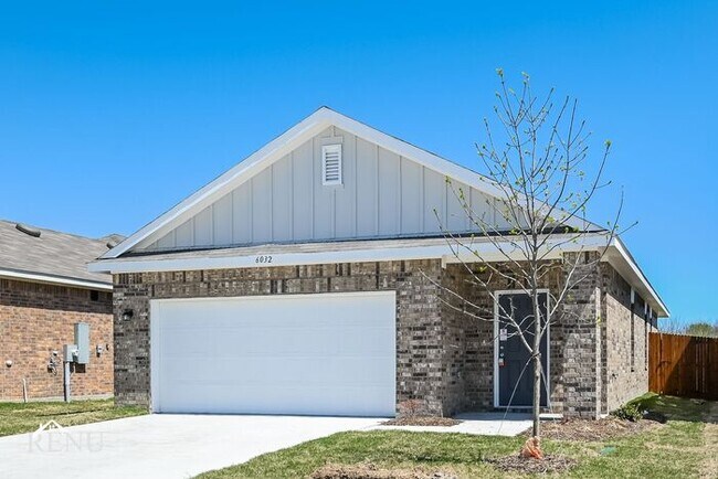 Photo - 6650 Charleston Dr