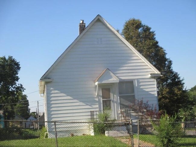 Photo - Large 2 bed 1 bath house