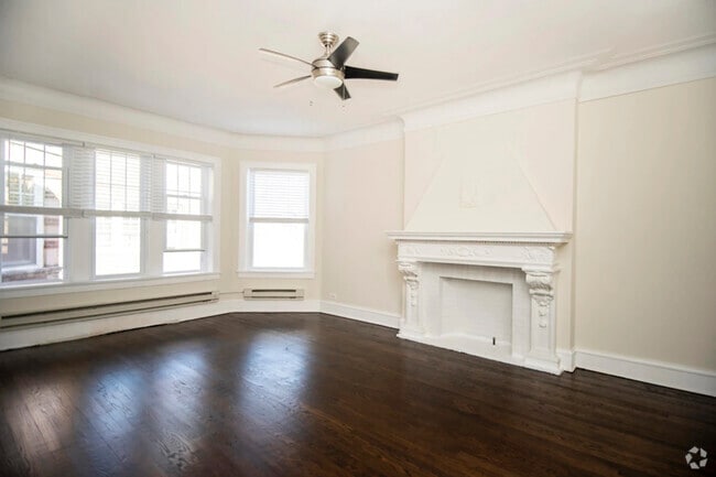 Building Photo - 319 Kedzie St Unit 327-3 Rental
