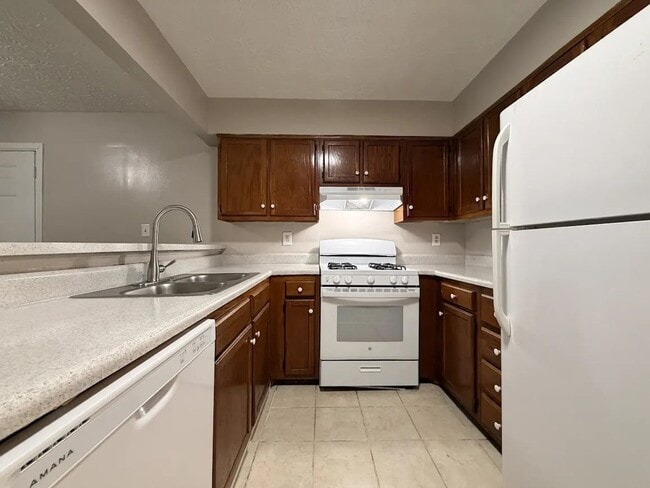 Photo - 8483 Pineland Dr Unit 8481 Pineland Dr