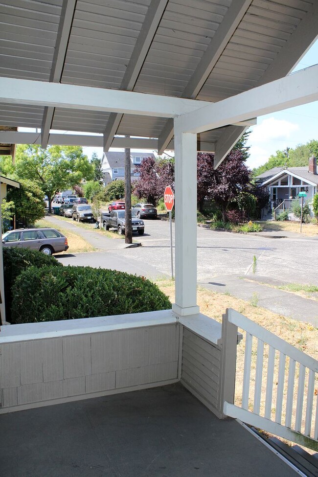 Photo - 4806 NE 29th Ave