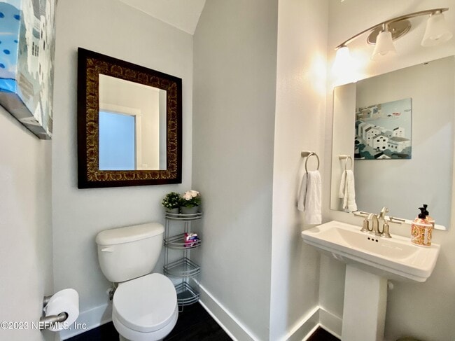 Photo - 420 5th Ave S
