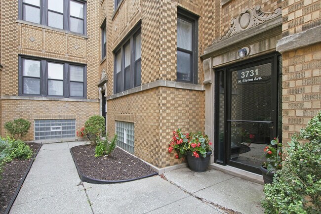Photo - 3731 N Elston Ave Unidad 2N