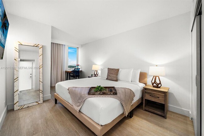 Photo - 2301 Collins Ave Unit 1129