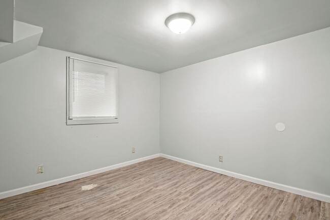 Photo - 1306 East Ave Townhome