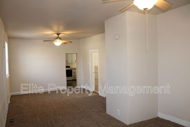 Photo - 1026 W 13th St
