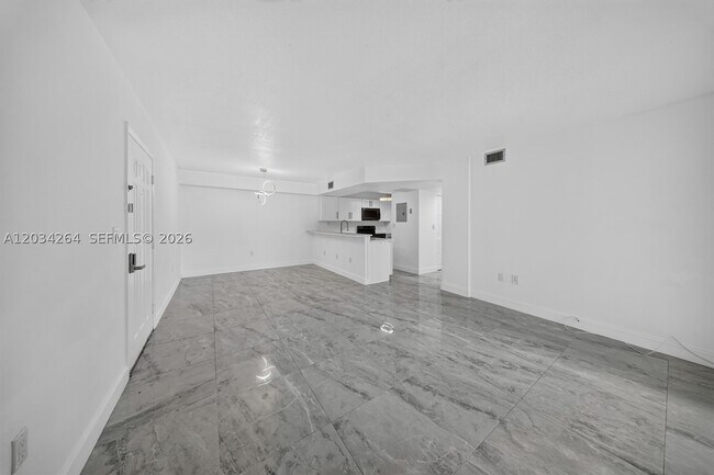 Photo - 8540 SW 212th St Unit 202