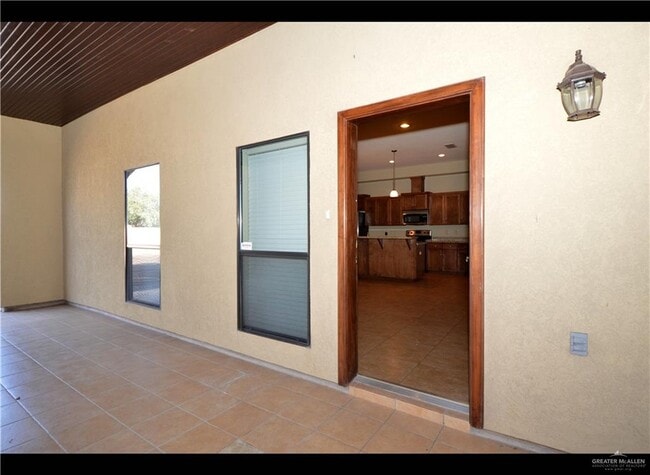 25 Mimosa St Unit 3