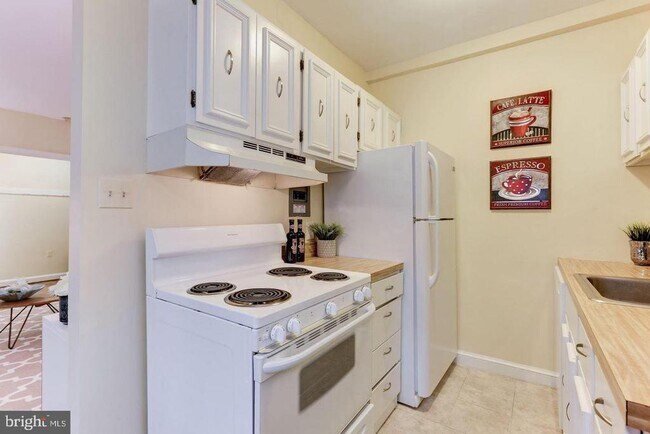 Photo - 3051 Idaho Ave NW Unidad 101