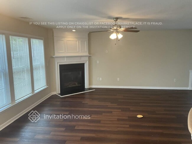 3270 Wellington Walk SW