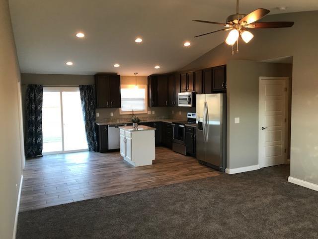 Photo - 411 Split Rail Dr